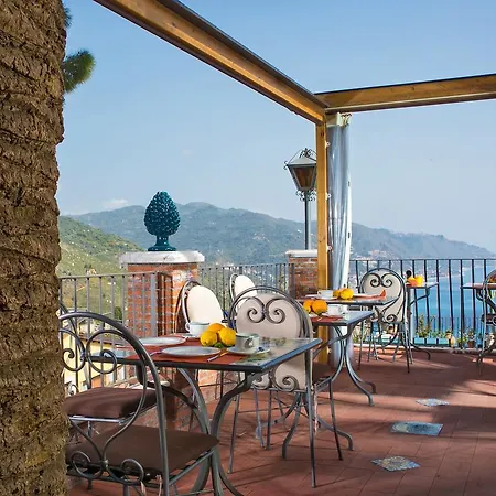 Hotel La Svizzera 3*